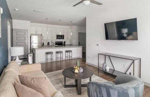 Sand Ridge Apartment | Landing | Spectacular 2BD, Yoga Studio, Gym