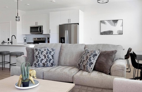 Casa Grande Apartment | Landing | Stunning 1BD, Clubhouse, Gym