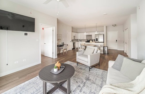 Willow Springs Apartment | Landing | Stunning 2BD, Clubhouse, Gym
