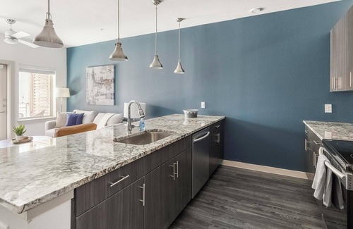 McKinney Apartment | Landing | Stylish 1BD, Pool, Gym