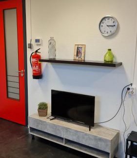 Bolsward Apartment | Landkamer