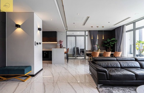Hang Xanh Hotel | Landmark 81 Magical Tower Apartment