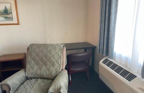Osawatomie Hotel | Landmark Inn