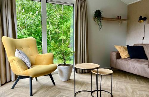 Oosterwolde Ski Chalet | Landzicht Natuur Rust en Ruimte