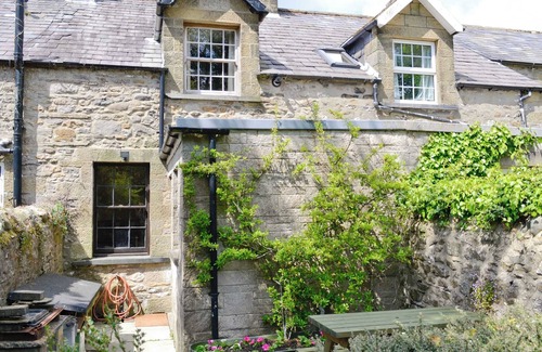 Langcliffe Cottage | Langcliffe Lock Cottage
