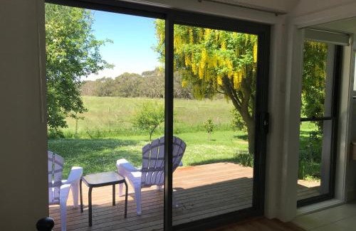Port Campbell Apartment | Langleys Port Campbell Hobby Farm