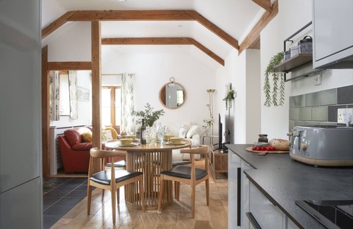 Lanhydrock House | Lanhydrock Barn - a barn that sleeps 4 guests in 2 bedrooms