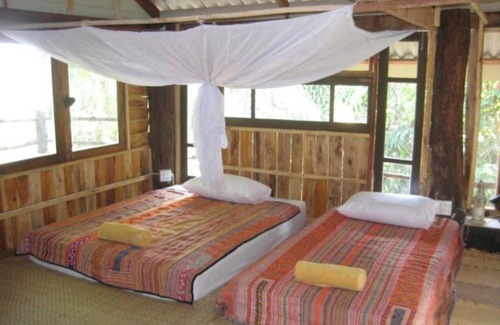 Laem Sak House | Lanlay Homestay