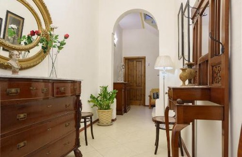Marsalforn Bed & Breakfast | Lantern Stay