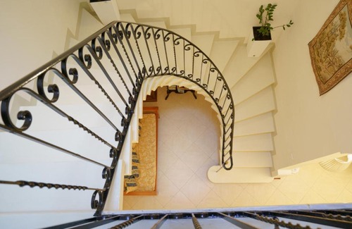 Marsalforn Bed & Breakfast | Lantern Stay