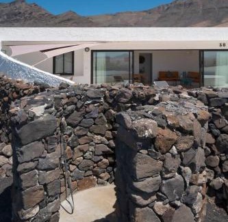 Urbanizacion Famara Apartment | Lanzarote Famara Beach Bungalow