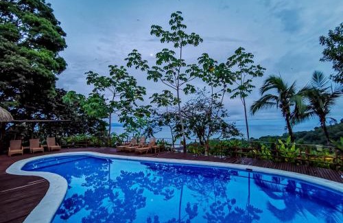 Cabo Matapalo Hotel | Lapa Rios Lodge