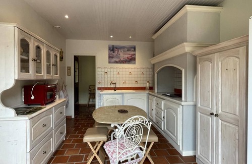 Burosse-Mendousse House | LAPOUYADE - BUROSSE-MENDOUSSE