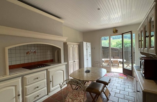 Burosse-Mendousse House | LAPOUYADE - BUROSSE-MENDOUSSE