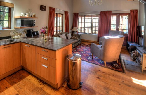 Hogsback Ski Chalet | Laragh-on-Hogsback