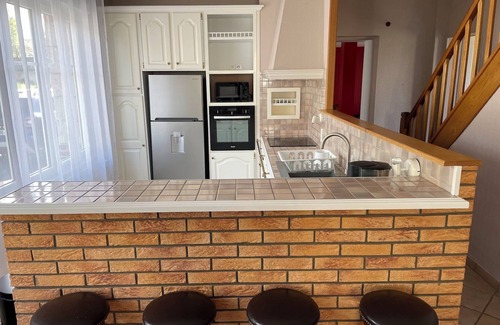 Coucy-le-Chateau-Auffrique House | Large house in the countryside, ideal for family or business stays!