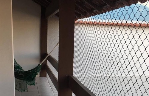 Praia dos Anjos House | Large 2 Storey House (Sleeps 10)