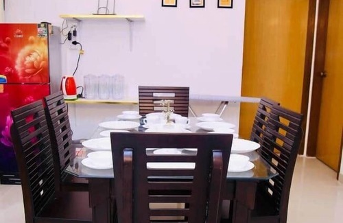 Mohammadpur House | Large 4 Bedroom Flat with Balcony & 3 Full Bathroom