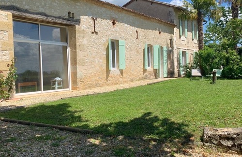 Fougueyrolles House | Large and beautiful house in the middle of the vineyards