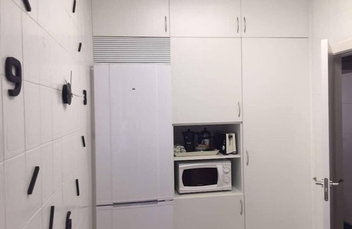 Santa Marta de Tormes Apartment | Large apartment 10 min from Salamanca by beBalmy