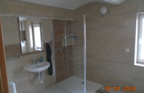 Falkenberg Apartment | Large apartment with step-free access. Close to the Kiebitz-See recreation area.