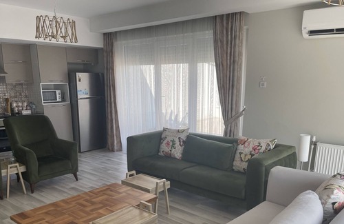 Esenyurt Apartment | Large apartment security, swimming pool, gym. terser. 4 air condition.
