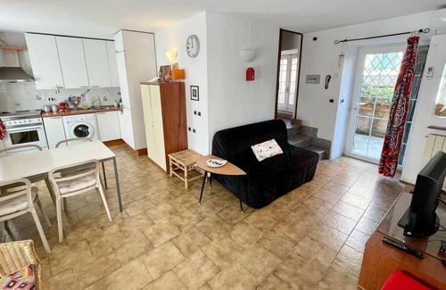 Framura Apartment | Large apartment with terrace overlooking the sea locality Setta