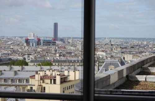 Porte-Saint-Martin House | Large apartment with panoramic view and balcony.