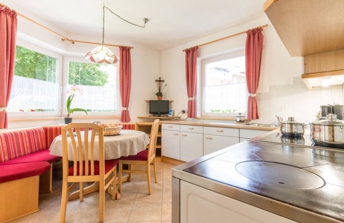 Molini di Tures Apartment | Large appartment with big garden, ideal for families!