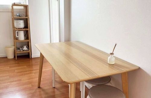 Bundang-gu Apartment | Large Apt. Awesome nature nearby, Pangyo