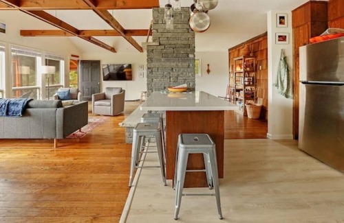 Oak Hill House | Large Catskill Mountains/Hudson Valley country house, 25 miles to Hunter Skiing