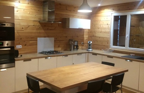 Matemale Ski Chalet | Large chalet 18 people panoramic view