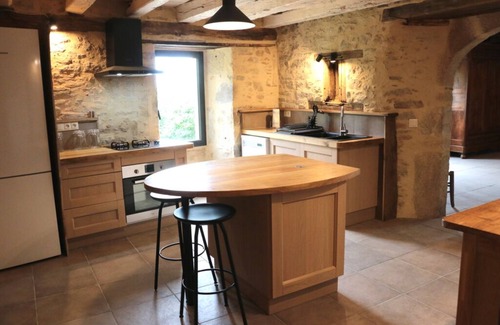 Saint-Cirgues House | Large character stone house in a quiet location with superb views