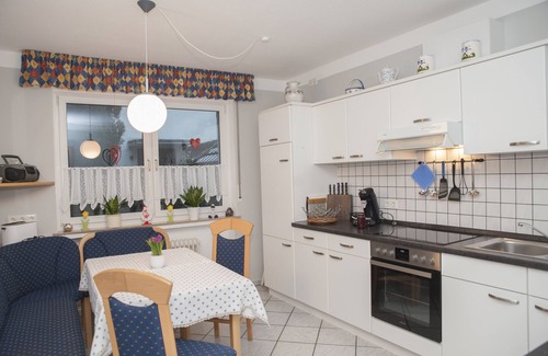 Polle Apartment | Large, comfortable, quiet 4-star apartment in the climatic health resort of Polle on the Weser cycle path