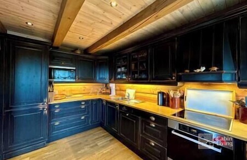 Ringsaker House | Large cozy log cabin with sauna and nice view