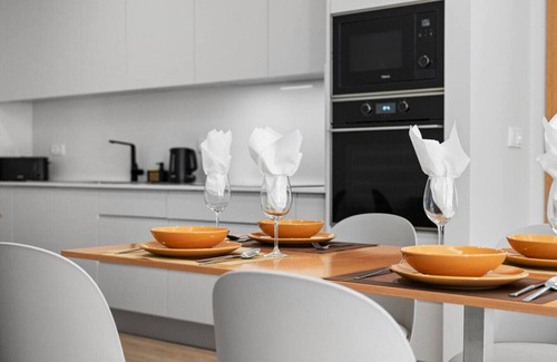 Sao Vicente House | Large Double or Twin Room Q6