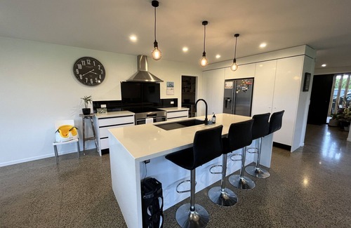 Rewa House | Large Family Home