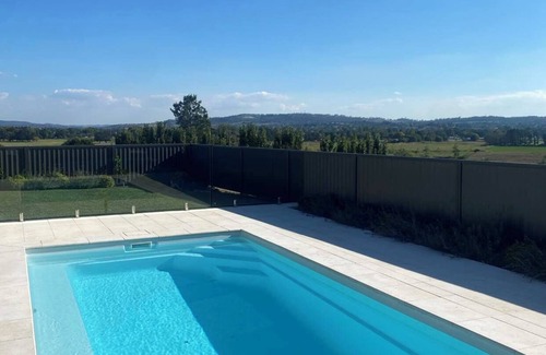 Kelso House | Large Family Home With Whole Town Views