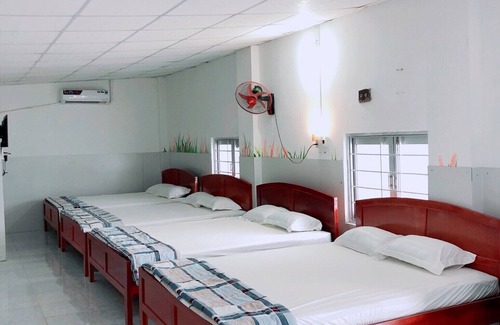 Old Quarter House | Large Family Room - Hoang Sang Homestay