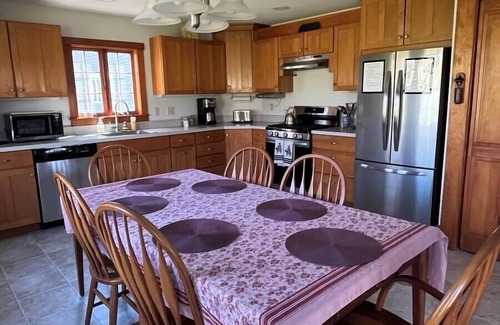 Walpole Other | Large Farmhouse with expansive views, firepit 15 min north of Keene