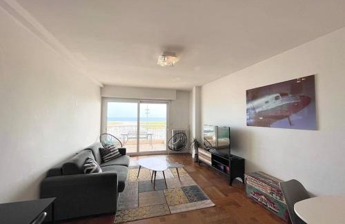 La Californie Apartment | Large flat terrace Sea view, Promenade des Anglais