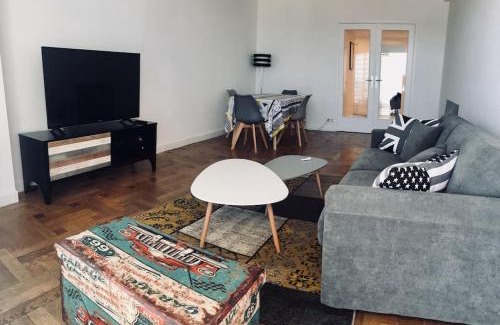 La Californie Apartment | Large flat terrace Sea view, Promenade des Anglais