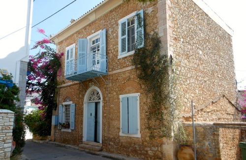 Galaxidi House | Large Greek Ship Captain's Home near ancient Delphi