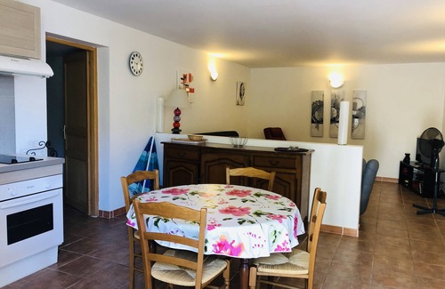 Pietrosella Villa | Large ground floor of T2 villa - sea view - not overlooked