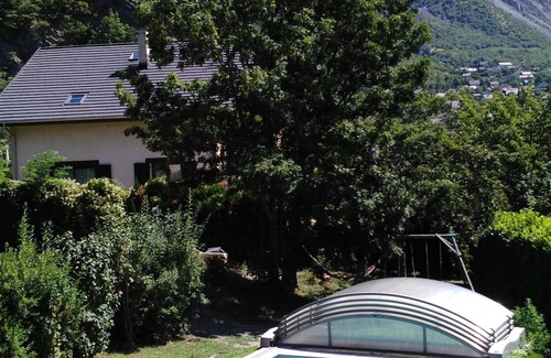Saint-Julien-Mont-Denis House | Large house with pool in the heart of the Alps