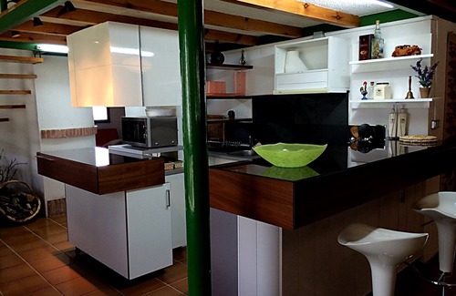 Beniatjar Cottage | Large house with enclosed plot of 2000 m2, beautiful garden and barbecue.