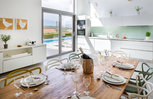 Plaka Villa | Large, Luxurious Villa With Private Swimming Pool and Gym