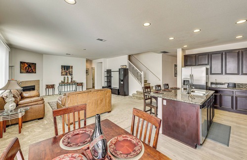 Menifee House | Large Menifee Home: 1 Block to Neighborhood Park!
