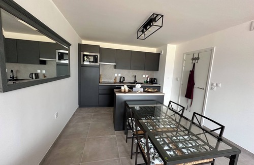 Camiers Apartment | Large new apartment (72m2) 200m from the beach and dunes.