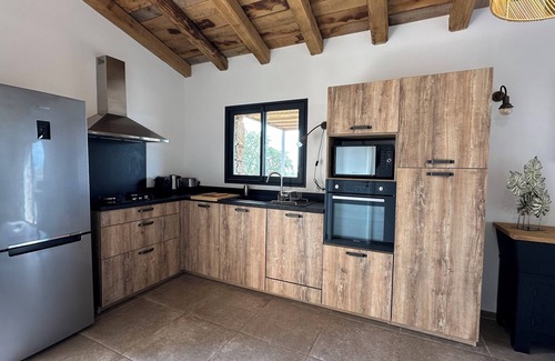 Pinarellu Villa | LARGE NEW SHEEPFOLD HEATED SWIMMING POOL SEA VIEW